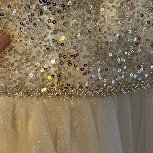 Dancing Queen size small grad/prom dress - Picture 9 of 11